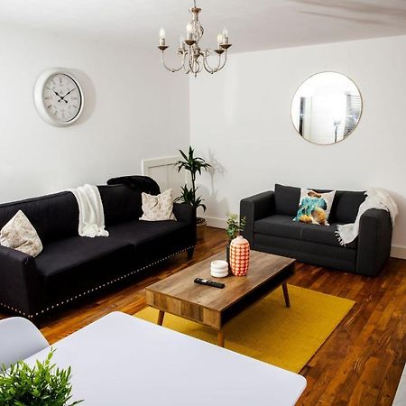 Tower Square House Vila Alloa Exterior foto