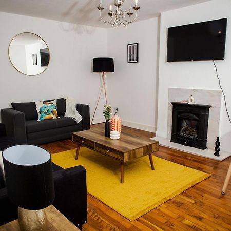 Tower Square House Vila Alloa Exterior foto
