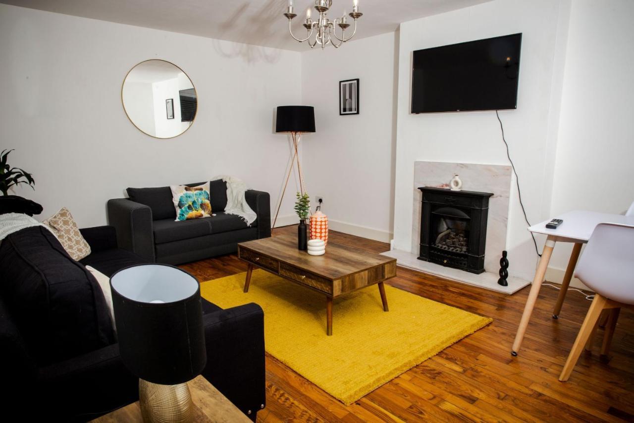 Tower Square House Vila Alloa Exterior foto